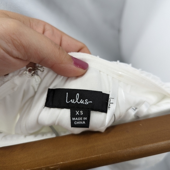 NWT LULU'S Pretty Perfect Floral Burnout Off the Shoulder Midi Dress - Picture 5 of 8